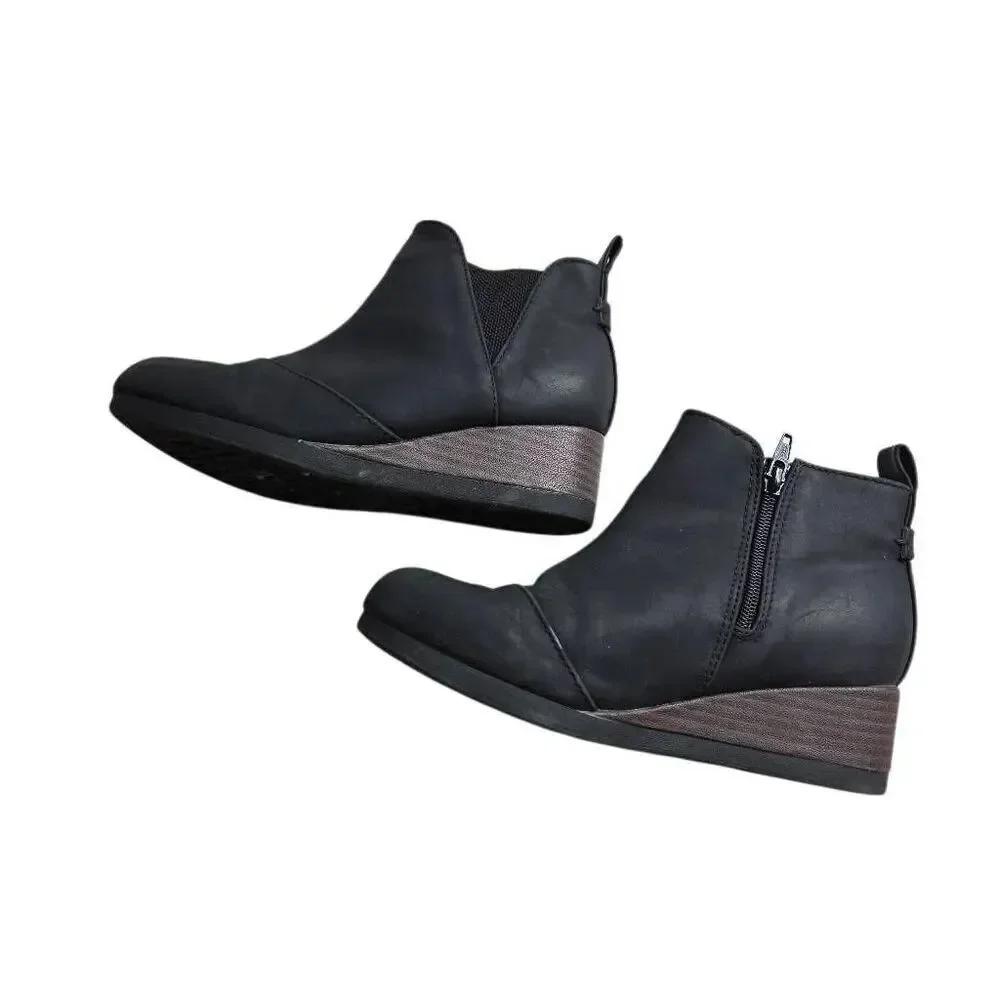 Toms Black Boots 13.5